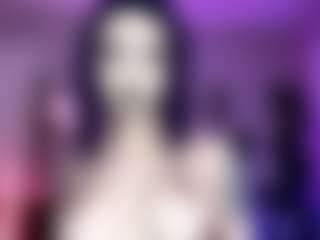 Iveystrigoi's Live Sex Cam Show