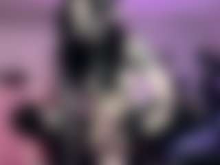 Iveystrigoi's Live Sex Cam Show