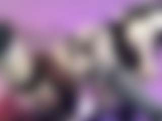 Iveystrigoi's Live Sex Cam Show