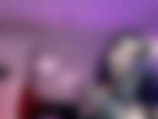 Iveystrigoi's Live Sex Cam Show