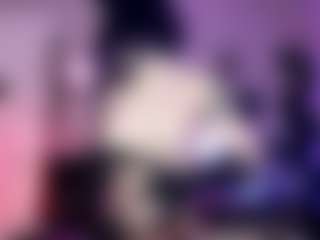 Iveystrigoi's Live Sex Cam Show