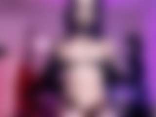 Iveystrigoi's Live Sex Cam Show
