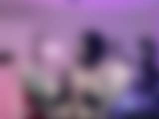 Iveystrigoi's Live Sex Cam Show