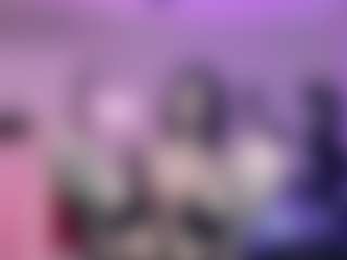 Iveystrigoi's Live Sex Cam Show