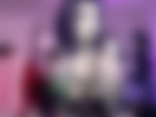Iveystrigoi's Live Sex Cam Show
