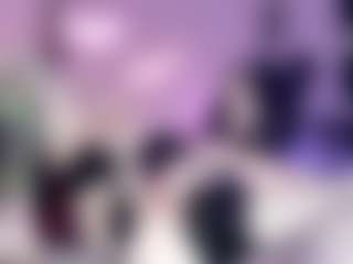 Iveystrigoi's Live Sex Cam Show