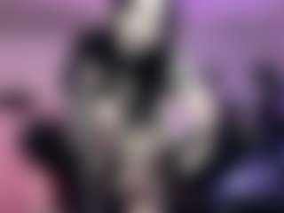 Iveystrigoi's Live Sex Cam Show