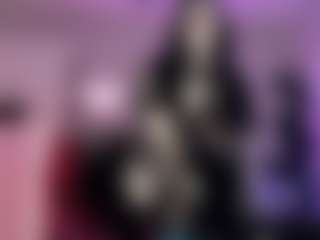 Iveystrigoi's Live Sex Cam Show
