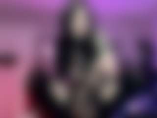 Iveystrigoi's Live Sex Cam Show