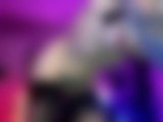 Iveystrigoi's Live Sex Cam Show