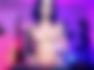 Iveystrigoi's Live Sex Cam Show