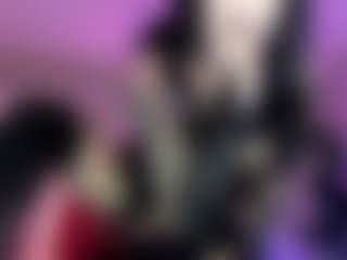 Iveystrigoi's Live Sex Cam Show