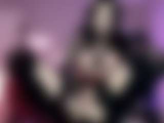 Iveystrigoi's Live Sex Cam Show