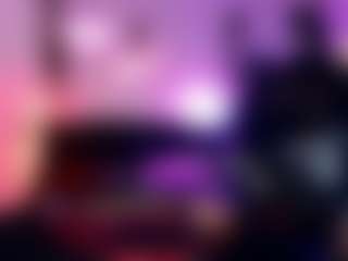 Iveystrigoi's Live Sex Cam Show