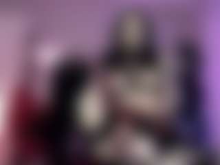 Iveystrigoi's Live Sex Cam Show