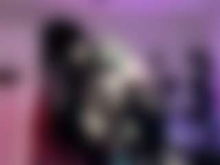 Iveystrigoi's Live Sex Cam Show