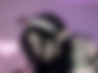 Iveystrigoi's Live Sex Cam Show