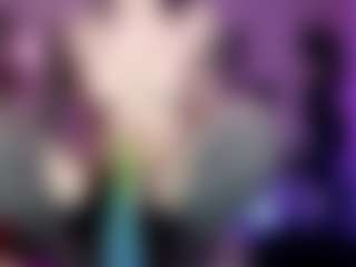 Iveystrigoi's Live Sex Cam Show
