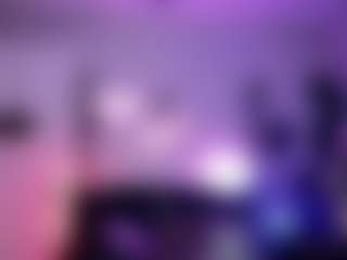 Iveystrigoi's Live Sex Cam Show