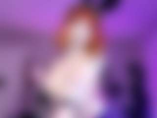 Iveystrigoi's Live Sex Cam Show