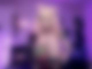 Iveystrigoi's Live Sex Cam Show