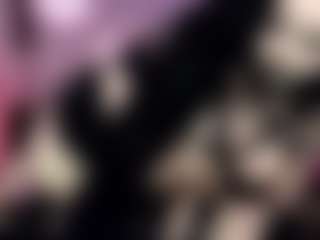 Iveystrigoi's Live Sex Cam Show