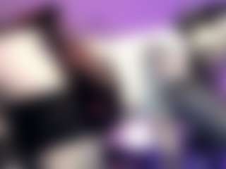 Iveystrigoi's Live Sex Cam Show