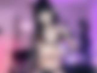 Iveystrigoi's Live Sex Cam Show
