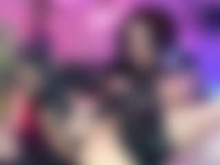 Iveystrigoi's Live Sex Cam Show