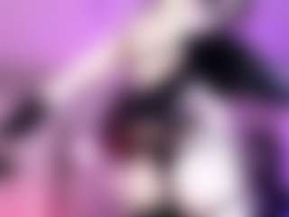 Iveystrigoi's Live Sex Cam Show