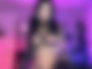 Iveystrigoi's Live Sex Cam Show
