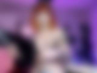 Iveystrigoi's Live Sex Cam Show
