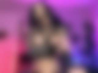 Iveystrigoi's Live Sex Cam Show