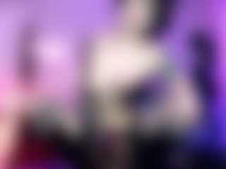 Iveystrigoi's Live Sex Cam Show