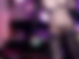 Iveystrigoi's Live Sex Cam Show