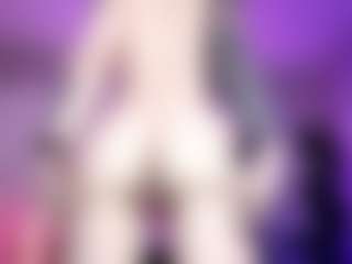 Iveystrigoi's Live Sex Cam Show