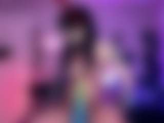 Iveystrigoi's Live Sex Cam Show