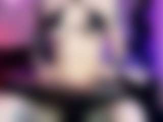 Iveystrigoi's Live Sex Cam Show
