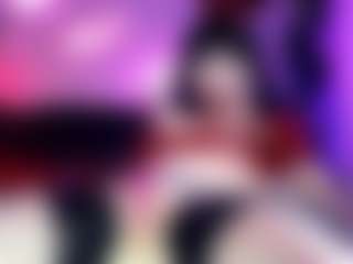 Iveystrigoi's Live Sex Cam Show