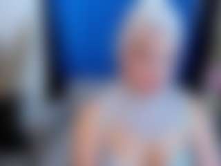 Live cam show with SofiaaRivera - Average on crypto-cams