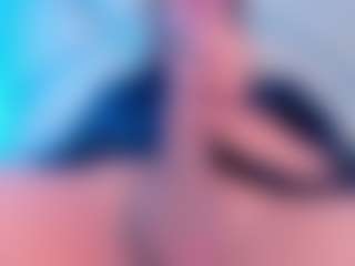 Live cam show with camiRouxx - Self Suck on crypto-cams