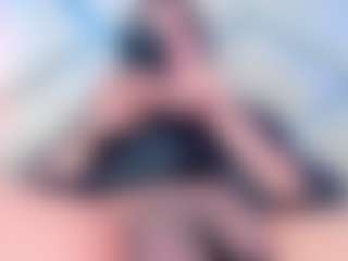 Live cam show with camiRouxx - Self Suck on Camsoda