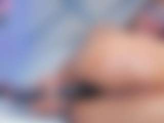 Live cam show with camiRouxx - Self Suck on xxxlivecams.org