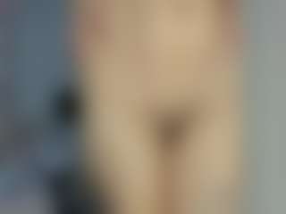 Live cam show with Debbie-Vanleer - Tongue on mypornchat.com