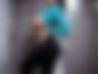 Aliaaaaaaa's Live Sex Cam Show