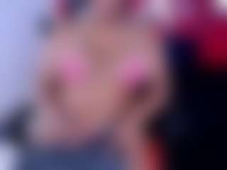 Live cam show with dannyasm - Ebony on Camsoda | colombia