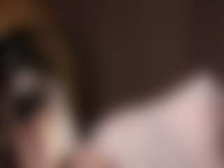 Live cam show with EleneEves - Striptease Asian on CamwithHer