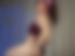 Live cam show with EleneEves - Gamer Asian on makecum.org