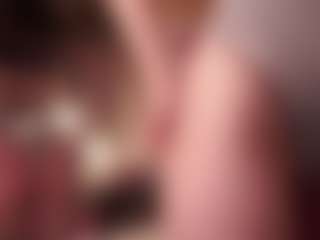 Live cam show with EleneEves - Brown Eyes Asian on livesuperchat.net