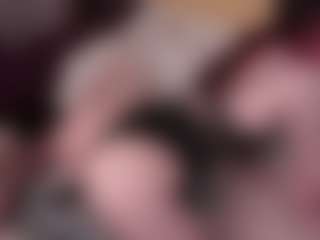 Live cam show with EleneEves - Gamer Asian on Dolls Live